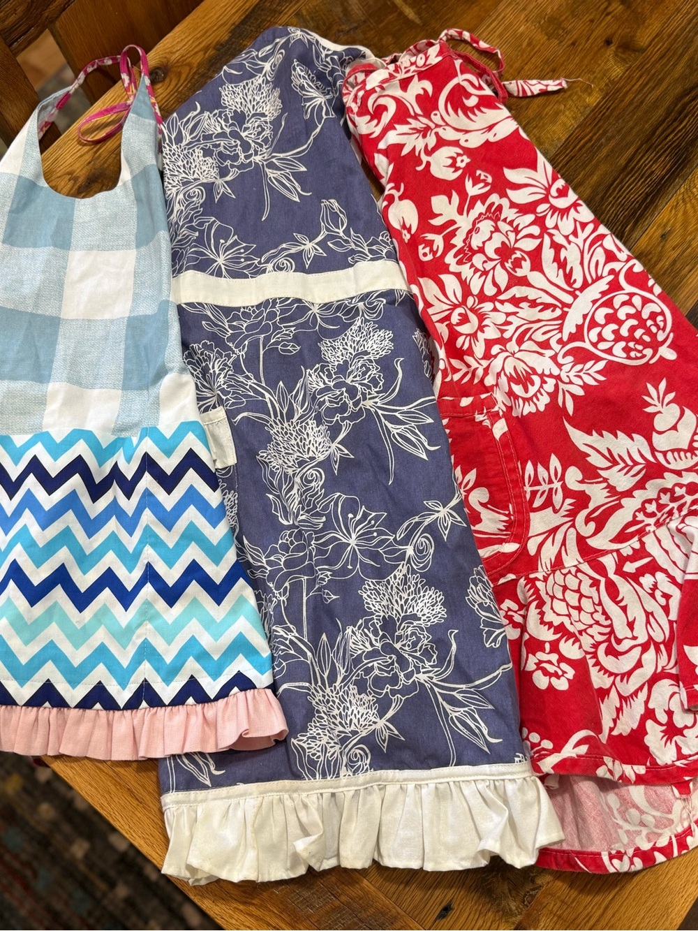 Bib Kitchen Aprons Lot of 3 Vintage/Retro Floral Fabric One Size Pockets Adj